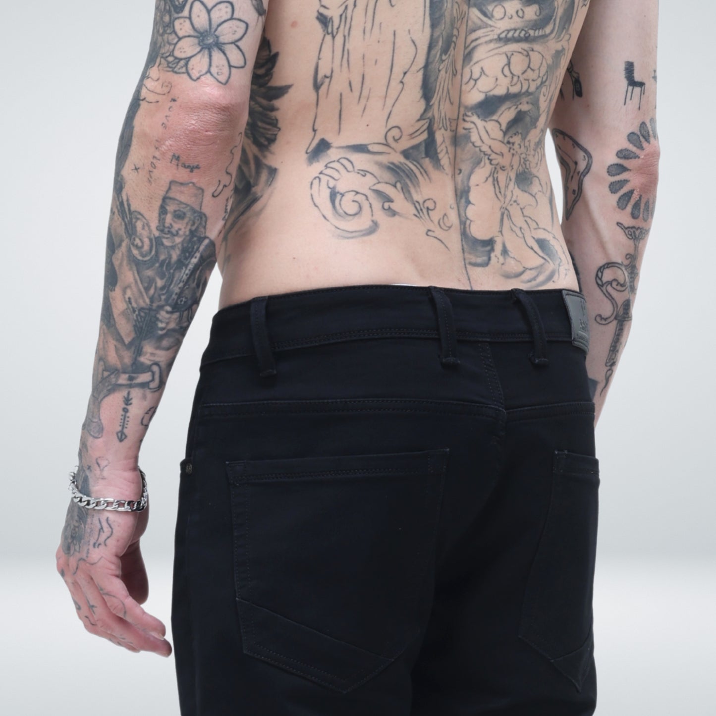 Niretor Black
